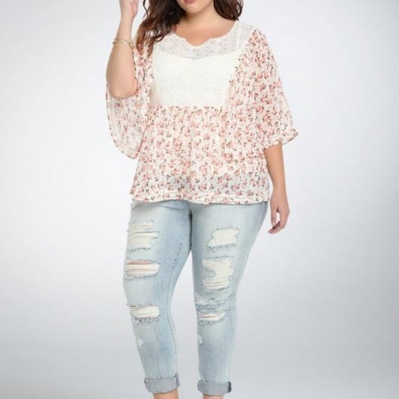 Torrid Chasing Ditsy Floral Lace Inset Chiffon Blouse Pink and White Size Large - Picture 15 of 15